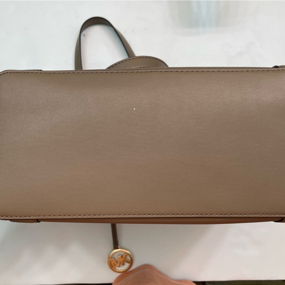 Michael Kors Pratt Large Logo Top Zip Tote Shoulder Bag Dusk $498 - Picture 16 of 16